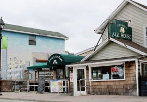 Long Island Blogger: Jeremy's Ale House
