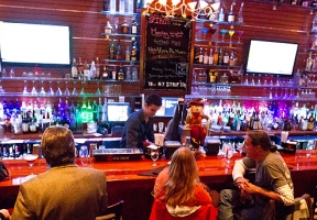 Long Island Blogger: Spiros Restaurant & Lounge 