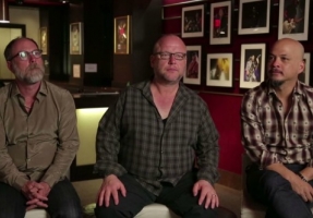 Watch the Pixies dissect new album ‘Indie Cindy’ track-by-track in this 19-minute video