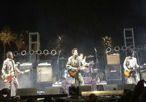 Green Day’s Billie Joe Armstrong joins The Replacements during second Coachella set