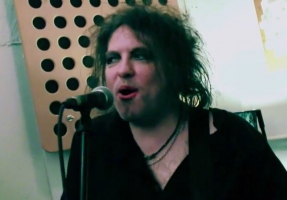 Watch: The Cure covers The Beatles’ ‘Hello Goodbye’ for Paul McCartney tribute