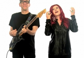 The B-52s’ Kate Pierson goes solo on ‘Guitars and Microphones’ LP, debuts new single