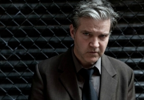 Lloyd Cole announces U.S. dates in February, prepping 6-disc Commotions box set