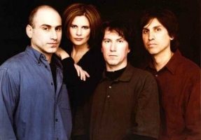 Free download: Cowboy Junkies cover The Cure’s ‘Seventeen Seconds’