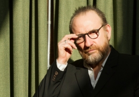 Premiere: Colin Hay’s ‘Next Year People’ — stream new album from Men at Work leader