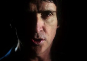 Johnny Marr debuts video for Record Store Day cover of Depeche Mode’s ‘I Feel You’